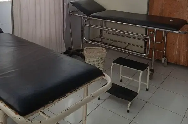 Puskesmas Bahamotefe Masih Direnovasi, Animo Warga Berobat Tetap Tinggi