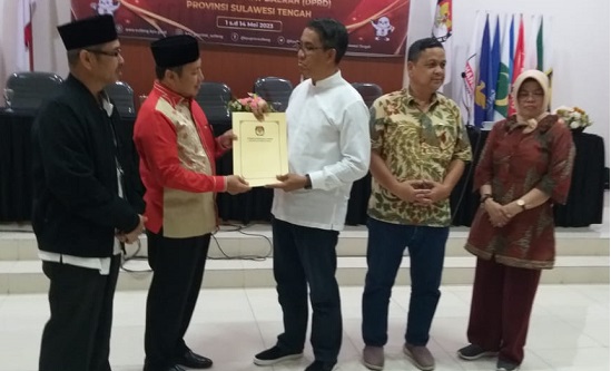 Mendaftar Calon Anggota DPD, Mustar : Jangan Kita Seperti Tikus Mati di Lumbung Padi