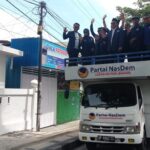 Perbaikan Syarat Bacaleg, Nasdem Datang Menggunakan Bus Atap Terbuka ke KPU Sulteng