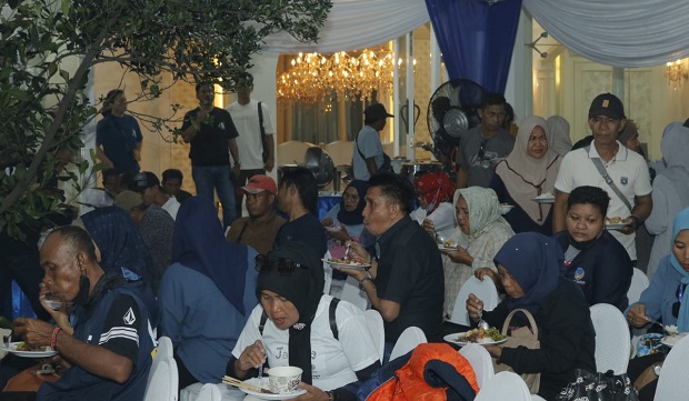 Rombongan Kader Nasdem Sulteng Dijamu Makan Malam di Jakarta