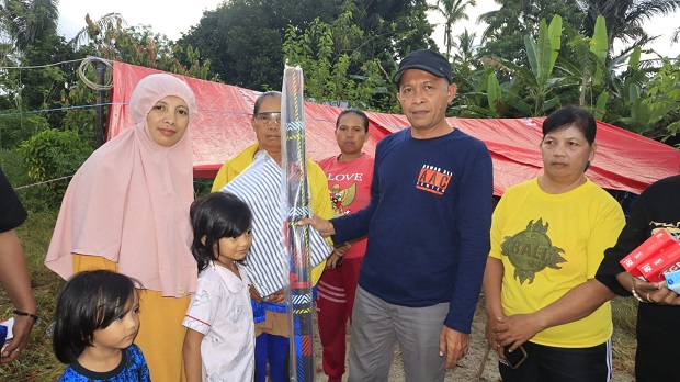 Korban Gempa Palolo, Nasdem Sulteng Salurkan Bantuan ke Pengungsi di Kamarora Sigi 