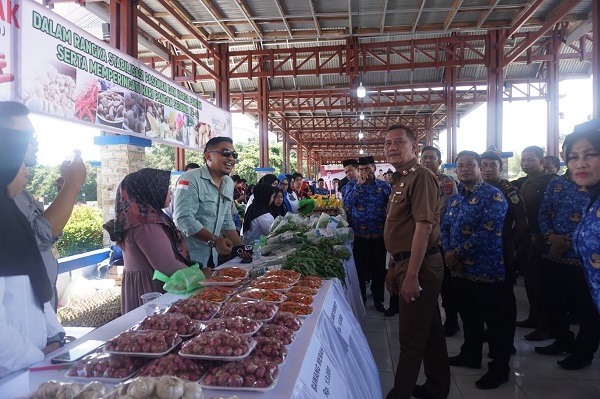Kelompok Tani Organik Binaan PT Vale Ikut Ramaikan Gerakan Pangan Murah Serentak di Morowali