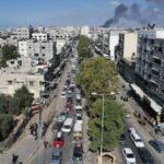 Peringatan Serangan Zionis Israel,  Warga Palestina Bergegas Mencari Perlindungan 