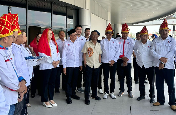 Kedatangan Ketum Perindo di Palu Disambut Gubernur Sulteng