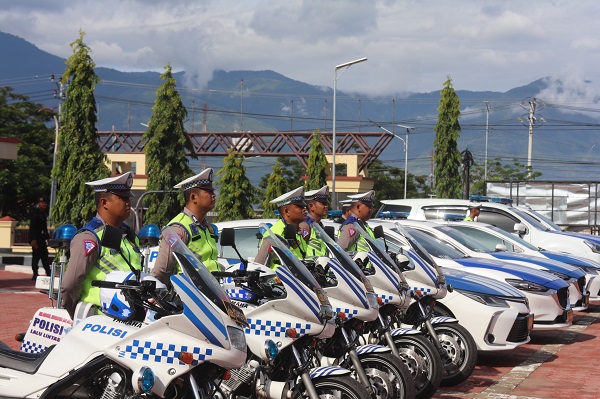 Konsolidasi Pemenangan PAN di Palu, Zukifli Hasan mendapatkan Panwal Satgas OMB Tinombala