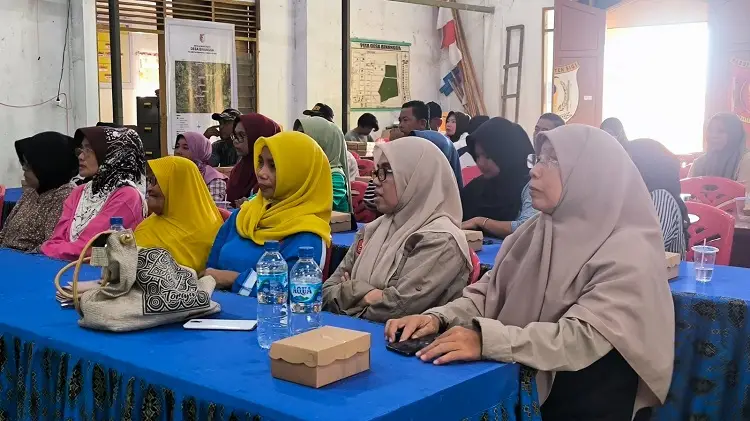 Desa Binangga adalah sebuah desa yang berada di Kecamatan Marawola yang berlokasi tepat di pinggiran Kabupaten Sigi. Di Kabupaten Sigi memiliki banyak perkebunan kelapa, yaitu sebanyak 76.050 pohon kelapa dan luas perkebunan sebesar 1.049 hektare.