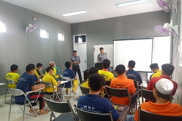 Perangi Berita Bohong, LPKA Palu Ajak Anak Binaan Bijak Bermedsos