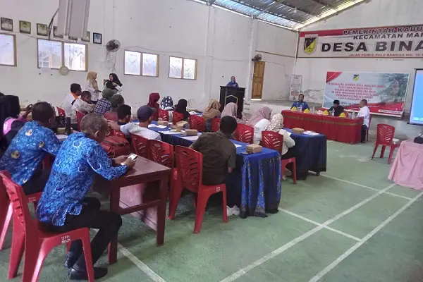 Petani di Desa Binangga Sigi Dilatih Perbanyakan Kelapa Genjah Raja