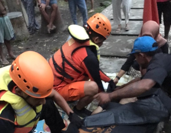 Siswi MAN 2 Palu, Korban Meninggal Terseret Arus Air Terjun Wera Desa Kaleke Sigi