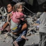 Kerumunan Warga di Dekat Penyeberangan Karni, Jalur Gaza, Jadi Sasaran Pesawat Tempur Israel