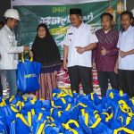 IMIP Sebar Ratusan Paket Sembako di 12 Desa di Bahodopi Morowali
