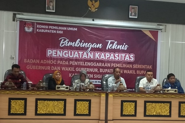 Bimtek Penguatan Kapasitas Badan Adhock, KPU Sigi Minta PPK Perbanyak Baca Regulasi