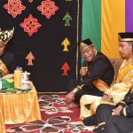 Gubernur Sulteng Menerima Gelar Tau Doka dari Raja Buol