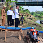 Mendukung Irigasi di Musim Kering, Presiden Jokowi Tinjau Pompanisasi di Jawa Tengah