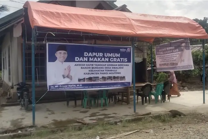 Respon Cepat Anwar Hafid Sikapi Banjir di Parimo, Bantuan Segera Terdistribusi ke Warga