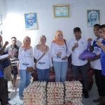 Serahkan Bantuan kepada Nelayan Korban Banjir di Sirenja, Begini Pesan Kadis Perikanan Donggala