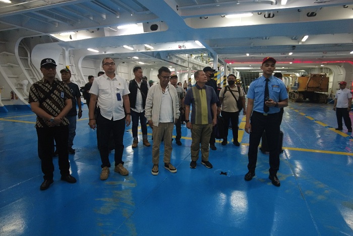 Berlayar Perdana Bersama Kapal Roro Dharma Kencana, Gubernur Sulteng: Wujud Dukungan ke IKN