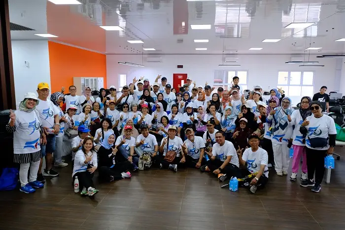 Purnabakti PT Vale Ramaikan HUT 56 Sinergi Lestari, Jalan Santai dan Aksi Bersih di Losari