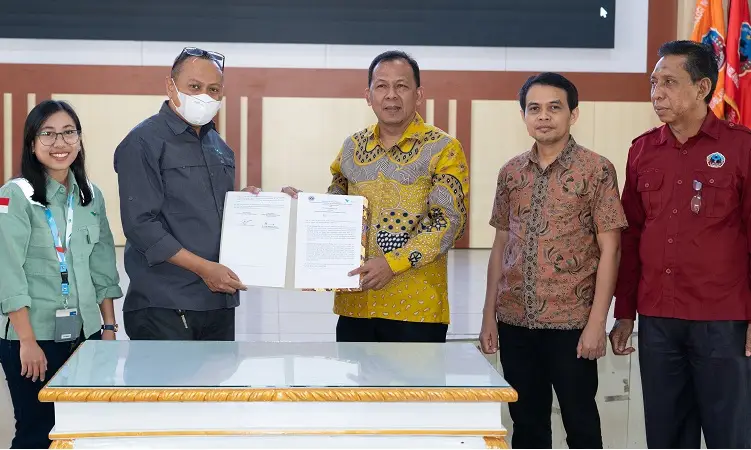 70 Mahasiswa USN Kolaka Terima Beasiswa dari PT Vale