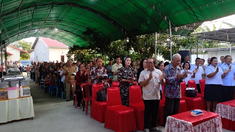 Gelar Ibadah Syukur Jelang Pilkada Sigi, Mantan Wabup Livingstone Hadir Doakan Samuel Pongi