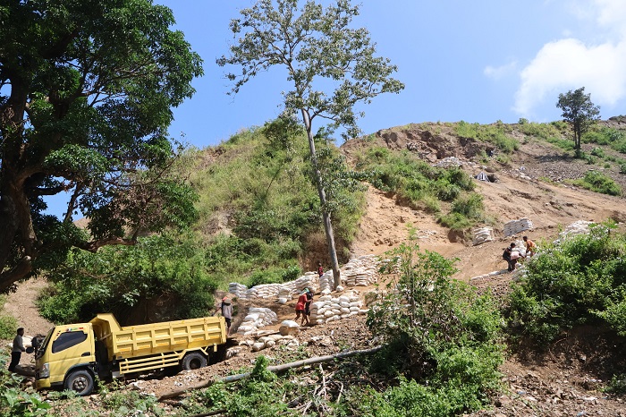 Janji Penertiban Hanya Gertak Sambal Aparat, PETI di Poboya dan Vatutela Semakin Subur