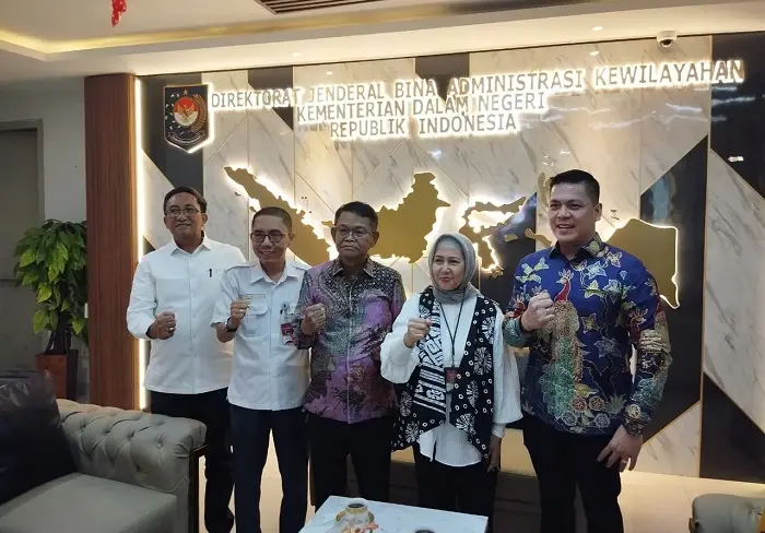 Mengolah Sampah Laut Jadi BBM, Gubernur Sulteng Diusulkan Jadi Penerima Satyalencana Wira Karya