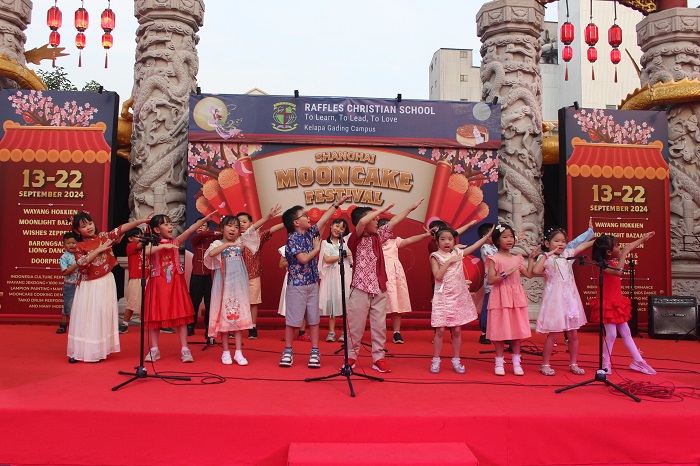 Mooncake Festival di Old Shanghai-Sedayu City, Siswa Raffles Kelapa Gading Unjuk Kebolehan Seni & Bahasa Mandarin