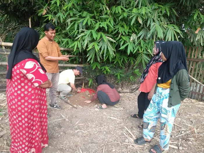 PT CPM Berdayakan Kelompok Pengelola TOGA di Poboya Cara Pembuatan Pupuk Ramah Lingkungan