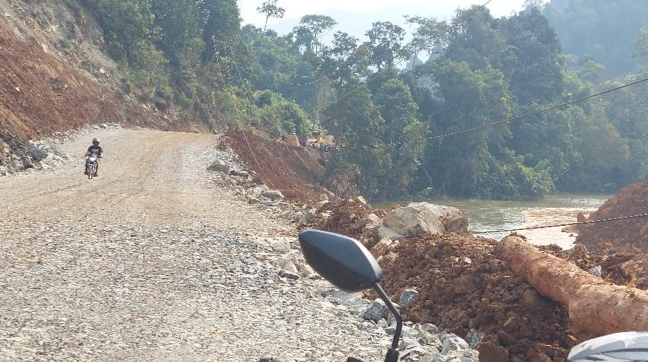 PT. Genba dan PT. Sinostil Tuntas Rehabilitasi Ruas Jalan Mahoni-Bimor Jaya Morut