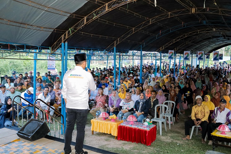 Anwar Hafid Yakinkan Warga Sidoan Tinombo, Visi Misinya Bukan Program Coba Coba