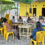 Warga Waturalele Sigi Sambangi Kediaman Cabup Rizal Intjenae untuk Sampaikan Dukungan