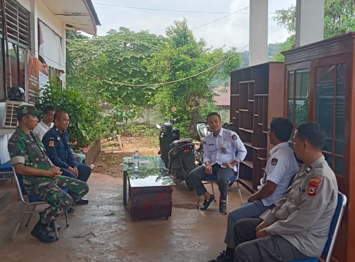 Pengamanan Lipat Suara di KPU Morut Juga Libatkan Babinsa Kodim 1311 Morowali