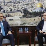 Pimpinan Hamas-Menlu Turki Bahas Krisis Gaza di Doha