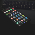 Samsung Harus Berhenti Menginstal 8 Aplikasi Yang Tidak Perlu Ini