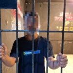 Pria Ini Diamuk Warga Jalan Wahidin Kota Palu Gegara Tertangkap Curi HP