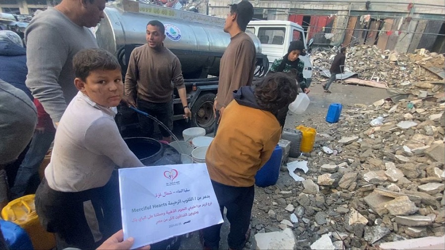 Ribuan Keluarga di Gaza Bertahan Hidup Tanpa Air di Tengah Kehancuran