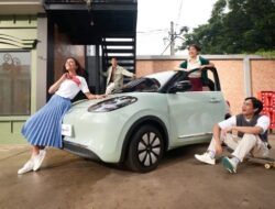 5 Cara Memilih Mobil Cewek untuk Bepergian di Dalam Kota