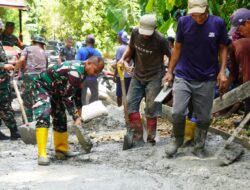 Letkol Inf Alzaki Pegang Sekop, Warga Desa Sakita Tersenyum