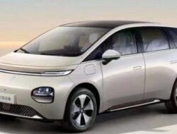 Intip Simulasi Kredit Cloud EV, Berapa Cicilan Per Bulan?