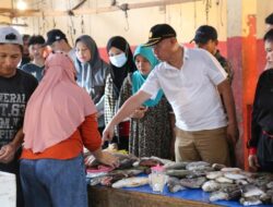 Bupati Sigi Terpilih, Rizal Intjenae Kembali Berkunjung ke Pasar Biromaru