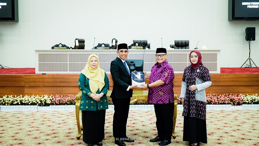 Sampaikan LKPJ 2024, Gubernur Sulteng: Bentuk Pertanggungjawaban Kepala Daerah