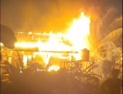 Empat Petak Kamar Kos Beserta Rumah Pemiliknya di Bahomakmur Morowali Hangus Terbakar