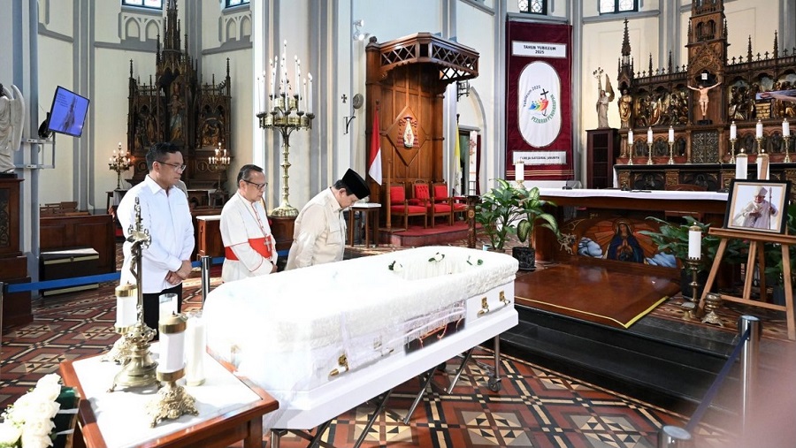 Melayat Mendiang Uskup Emeritus Keuskupan Agung Kupang, Presiden Prabowo Ucapkan Belasungkawa