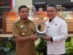 Pemkot Palu Ingin Adopsi Cara Parepare Benahi Lapangan Sepak Bolanya