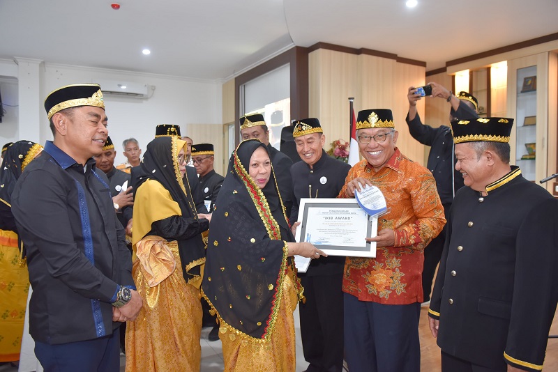 Lulusan S3 Dominasi Kepengurusan IKIB, Wagub Sulteng: Tanda SDM Buol Hebat