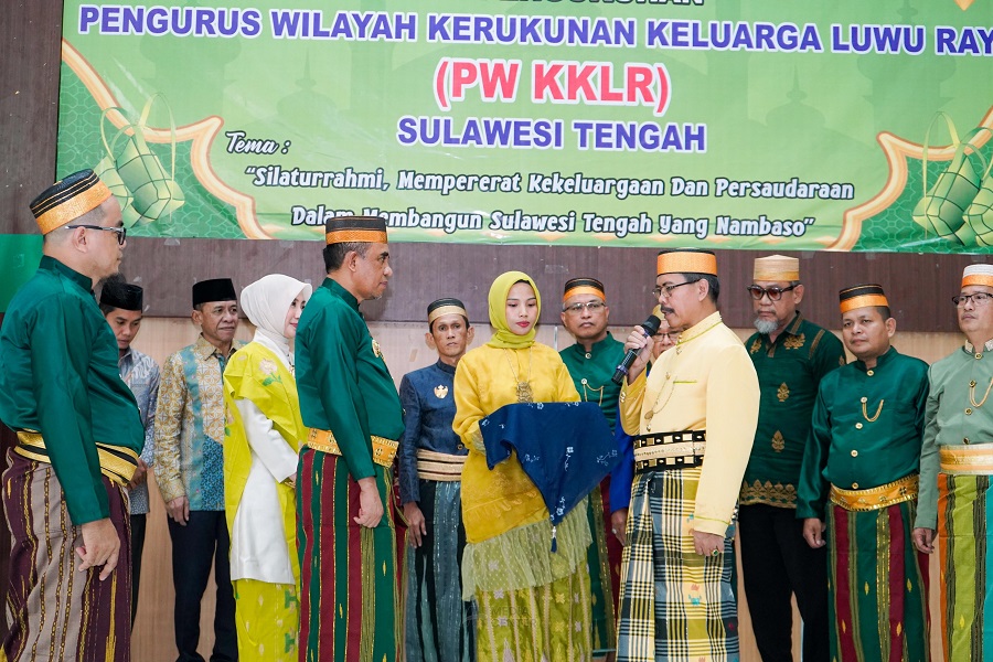 Pengukuhan Pengurus KKLR Sulteng: Anwar Hafid: Modal Kepemimpinan Saya Terbentuk dari Tanah Luwu