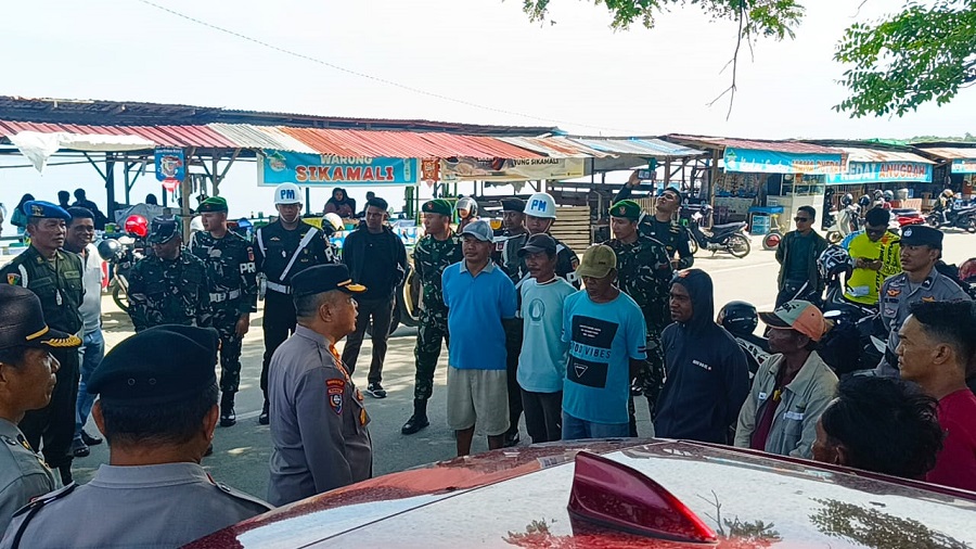 Polisi Sosialisasikan Premanisme Berkedok Parkir Liar kepada Juru Parkir di Kampung Nelayan Palu