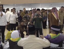Presiden Prabowo Melepas Keberangkatan Calon Jemaah Haji dari Terminal Khusus Bandara Soerkarno-Hatta