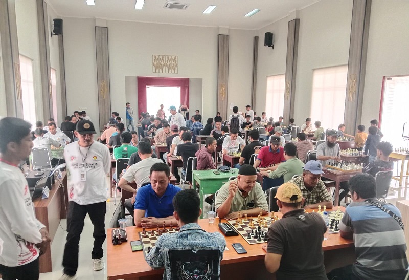 Pelajar dan Pecatur Nasional Ramaikan Kejuaraan Terbuka Catur Kapolres Morowali Cup III