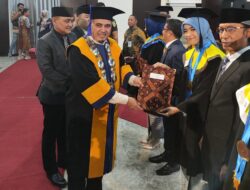 Untad Mewisuda 1.107 Mahasiswa, Pemprov Sulteng Tegaskan Komitmen Dukung Pendidikan
